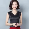 Coréen soie haut pour femme femme Satin sans manches Blouses haut grande taille solide col en V Blouse dentelle Blusas Femininas Elegante 210427