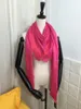 22 Farben Großhandel Designer Schal Luxus Schal Damen Baumwollschal Größe 140*140 cm quadratischer Schal Schal