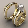 Huitan 2pcs Conjunto de noivas Anel de luxo colorido dourado em forma geométrica Jóias de casamento Mulheres micro pave cz anéis de noivado da proposta de senhora x1792348