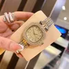 Orologio da donna di lusso in oro di moda Orologi da donna con strass Orologio da polso da donna in acciaio inossidabile con diamanti ghiacciati braccialetto di marca famoso Orologio vestito da cisterna quadrato reloj mujer