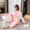 Bahar kadın Pijama Set Serin Moda Lüks Stil Houndstooth Pijama Nightie Ipek Boş Zaman Ev Giysileri Gecelikler 210901