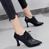 Scarpe eleganti Tacchi alti da donna Moda Stile britannico Piccola pelle Autunno a punta Bocca poco profonda Donna Confortevole