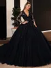 Gothic Långärmade Lace Ball Gown Bröllopsklänningar Briliga Klänningar Med Pärlor Appliques Sweep Train Lace-Up Plus Size Vestidos De Novia