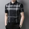 Plädskjorta Män Högkvalitativ Silk Sommar Kortärmad Casual Skjortor Slim Fit Camisa Masculina Drop C748 220301