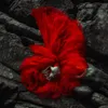 Atemberaubendes rotes Ballkleid, Couture-Korsett-Ballkleid mit langer Schleppe für Fotoshootings, trägerlose herzförmige Abendkleider