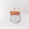 2009 Baby Girl Bodysuits Retro Kleur Gebreide Kleding Bottom-Wrapped Horsewear en Crawling 210515