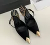 2022 Lyxig designer Aw Chain Heel Women Sandals Läder Högklackat Pekade Toe Sandaler 35-40