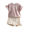 Kleidungssets Sommermode 2 3 4 5 6 7 8 9 10 Jahre Baumwolle Fly Kurzarm gestreiftes T-Shirt + Shorts 2-teilige Sets für Kinder Baby Mädchen 210529