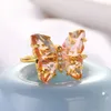 2020 Trendy Butterfly Light Luxury Fairy Air Forest Fashion Trend mångsidig ring Kvinna 6BQ337523742112336