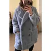 本物の毛皮のコート高品質オーストラリアの女性のウールのコート厚い暖かいエレガントな緩い大きさの長い外出冬のコート211019