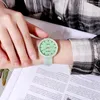 Watch de mode de mode décontractée montres en quartz avec une sangle de silicone lumineuse pour les femmes Girls Gift Ladies Wrists5938470