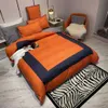 Katoenen Beddengoed Sets 4 stks Europese Stijl Designer Brief Strip Afdrukken Beddengoed Kussensloop Laken Volwassen Zachte Queen Size Comforte274q