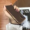 iPhone 15 Pro Max 14 Plus 13 Mini Case 11 12 Pro 11Pro XR XS XS MAX 8 7 PLUSメタリックロックPUレザーカバーのデザイナー電話ケース