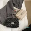 أكياس مساء المرأة الفضة سلسلة رسول حقيبة العلامة التجارية تصميم الأزياء الخيوط الوجه نمط الكتف حقيبة عالية الجودة بو