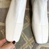 6-inch Beyaz Balck Ince Kare Kafa 2.5 CM Kalın Topuk Esneklik Deri Kadın Çizmeler Premium Çizmeler