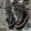 Designer- Flat Botas Mulheres Moda Lã De Couro tornozelo Caminhada Boot Senhoras Carta Imprimir Inverno Booted Sapatos