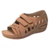 Sandálias Femininas Hollow Out Wedges Fivela Plataforma Sapatos Casuais Feminino Verão Gladiador Feminino Sapatos de Praia MaciosSandálias