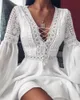 Sexy Crochet Lace V-Neck Mini Dress Summer Flare Rękaw Szyfonowa Plaża Sundress Eleganckie Kobiety Sukienka Party Sexi 210719