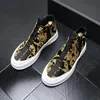 New Men's Amarelo Bordado Grosso Causal Causal Sapatos Flat Hip Hop Zapatos Hombre Hombre Sneakers Botas de tornozelo