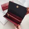 2021 Couro simples europeu e americano 20% de desconto Money Clips Clutch Lychee Pattern Moda Banquete Long Wallet Feminino Alta Qualidade Entrega Rápida