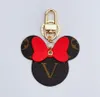 Mignon Bowknot Souris Tête Motif Porte-clés Boucle Amoureux Voiture Porte-clés À La Main En Cuir Designers Marque Lettre Imprimer Porte-clés Hommes Femmes Sac Pendentif Accessoires Cadeau