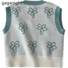 Gaganight Spring Bez Rękawów Swetry Kobiety Kwiatowy Print Kamizelka Kamizelka Preppy Styl V Neck Sweter Kamizelki Luźne Bluzy Pull Femme 210519