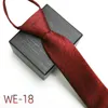 cravatta elegante di arco
