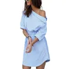 Robe d'été sexy femmes bleu rayé chemise courte robe mini côté fendu élégant demi manches ceinture hors épaule robes 210507