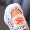 2021 Nouveaux enfants Chaussures de tout-petits pour bébés garçons filles enfants baskets décontractées air mesh respirant chaussures de sport de course souples taille 21-30 G1025