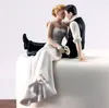 Décoration de fête Faveur de mariage et décorationLe look de l'amour Mariée Marié Couple Figurine Gâteau Topper8163061