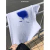 Damen-T-Shirt 2022 Damenmode A Pool Of Blue Ink Bedruckte Kurzarm-Unisex-Weiße, prägnante, lockere Y2K-Oberteile