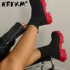 秋の新しい靴下の靴女性ストレッチファブリックミッドカーフカジュアルプラットフォームブーツネットレッドニットショートブーツ女性プラスサイズブーティY0905
