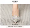 Chaussures de mariage femmes cristal bout pointu à talons hauts mariée argent robe de mariée paillettes célèbres centaines