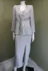 2021ジャケットシルバーグレーレースの結婚式のゲストドレス足首の長さのフォーマルガウンが付いている花嫁のドレスの2つの部分の母