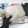 Handväska Dam Lyx Designers Väskor 2021 6-färgad Casual travel tofs liten fyrkantig väska PU-material mode axelväskas plånbok 1911# 23*1
