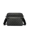 Designers Mens Crossbody Bags Luxury Men Portcases Nylon Messenger Envelope Bag Fashion Pures Single Shoulder School With Leathe299g