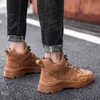 2019 새로운 남성 신발 여성 트리플 블랙 화이트 카키 플랫 캔버스 실행 신발 남성 여성 야외 스포츠 트레이너 Senaker 신발 40-44