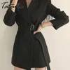 여자를위한 한국 자켓과 블레이저스 슈칭 우아한 긴 소매 카키 클래식 여성 재킷 레이디 겉옷 210514