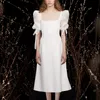 Элегантные белые стильные насыпные посадочные полосы летняя одежда для женщин квадратный воротник платья вечеринки Урожай Vestido de muler 210421