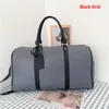 L1876 Designer Crossbody Duffle Bag voor vrouwen en mannen Brand Travel Sport Duffel Casual Purse met grote capaciteit opslag219a