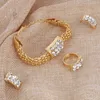 Parure di gioielli Braccialetto di design di lusso Prezzo incredibile Matrimonio Oro per donna Ciondolo Dichiarazione Perline africane Collana di orecchini di cristallo Anelli