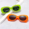 2021 Retro Oval Güneş Kadınlar Vintage Marka Tasarımcısı Güneş Gözlükleri Bayanlar Yeşil Turuncu Gözlük Shades Zonnebril Dames