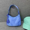 Дизайнерская сумка для плеча для женщин нейлоновая мини -сумочка 2021 Подмышка роскошная леди Бренды сумки с желтым зеленым синим черным топом2521