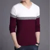 Весна осень мужчины тонкий подходящий свитер контрастный цвет мужские пуловеры с длинным рукавом V-образным вырезом вязаные свитера мужские вершины тянуть Homme