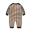 Born Baby Boy Girl Clothes 0 tot 3 6 9 12 Maanden Voetveren Zuigeling Winter Overalls voor Kinderen S Outfit Kleding 211101