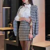 Höst Vinter Runway Plaid Två Piece Set Kvinnor Skirt Suit Deep V Neck Tweed Blazer Jacket + Bodycon Mini Pencil Skirt 210529