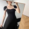 [Eam] Kvinnor svart smal pärla elegant klänning slash neck kortärmad lös passform mode vår sommar 1dd8107 210512