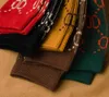 Męskie skarpetki damskie luksusowe bawełniane skarpety klasyczny projektant listu pończochy wygodne 5 par razem wysokiej jakości popularny trend