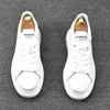 Erkekler Ayakkabı Sneakers 2022 Yeni Yaz Beyaz Moda Kurulu Beyaz Loafer'lar erkek Zapatillas Hombre Chaussure Homme
