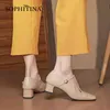 SOPHITINA Décolleté con cinturino a T Lady Retro TPR antiscivolo Primavera Scarpe femminili fatte a mano Punta quadrata in pelle di mucca Tacco spesso Scarpe da donna AO63 210513